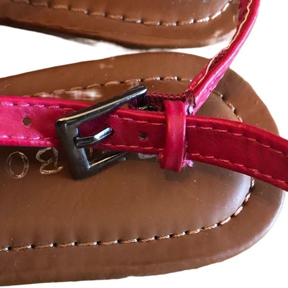 Bamboo Leather Flower Embellished Sandals, Fuchsia/Adjustable Buckle NWO… - Picture 7 of 7